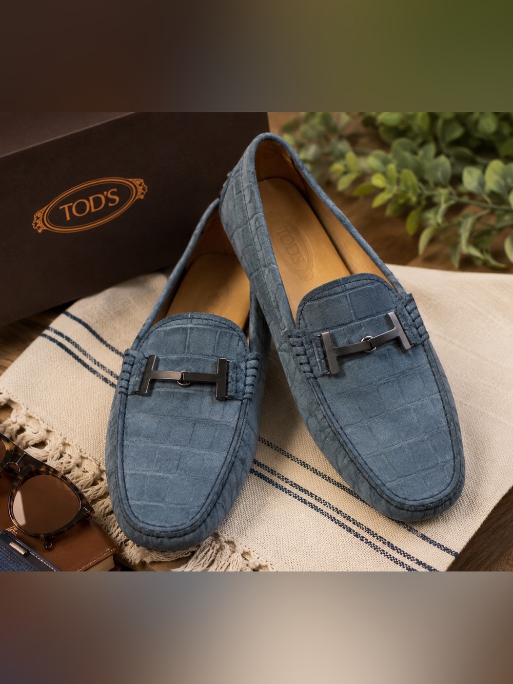 Tod’s Men’s Blue Croc Embossed Suede Gommino Driving Loafers Size 8.5 Italy